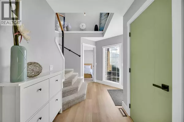 Calgary, AB T3G3L7,122 Hawkstone Drive NW