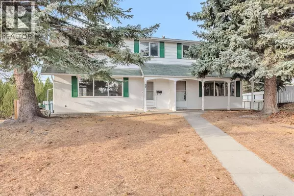 57 & 59 Dalton Bay NW, Calgary, AB T3A1H7