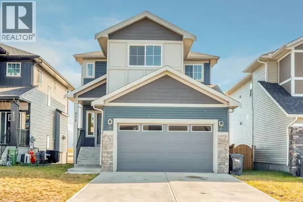 Strathmore, AB T1P0H6,828 Edgefield Street