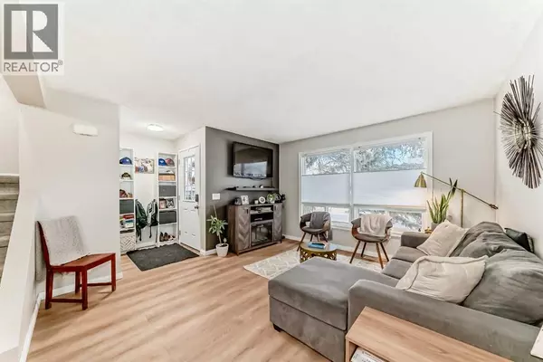 Calgary, AB T2W4Y4,21 Woodfern Road SW