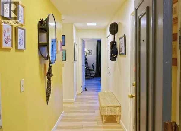 Calgary, AB T2S2V2,305, 225 25 Avenue SW