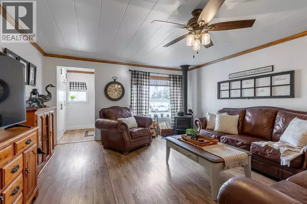 Raymond, AB T0K2S0,56 E 100 S