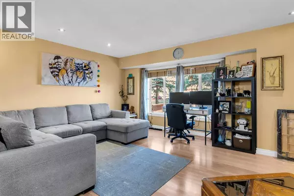 43 Martindale Court NE, Calgary, AB T3J2V8