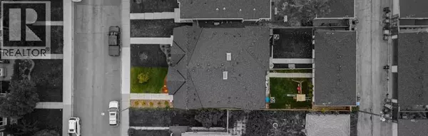 Calgary, AB T3E1Z5,2811 25A Street SW