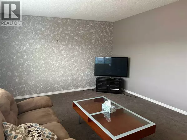 Taber, AB T1G1E2,5813 47 Street