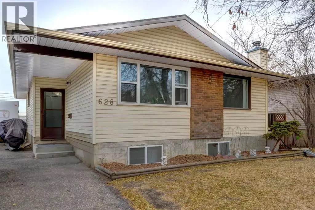 Calgary, AB T2W1W7,628 Cantrell Drive SW