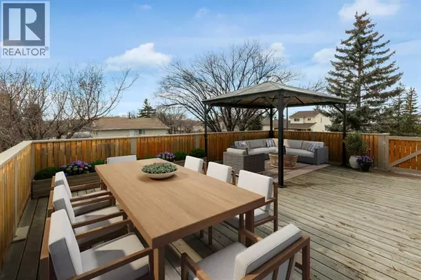 Calgary, AB T1Y5K4,4173 44 Avenue NE