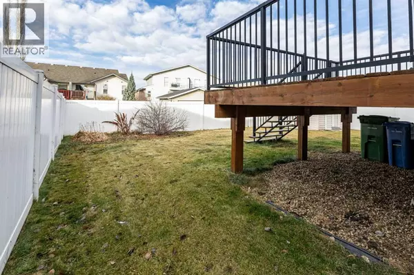 Red Deer, AB T4P0E6,86 Jenner Crescent