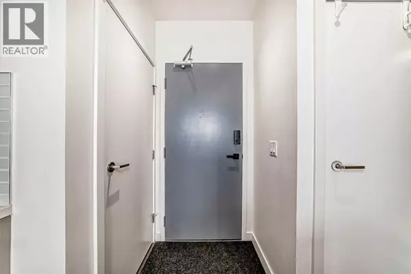 Calgary, AB T2R1B4,1603, 1010 6 Street SW