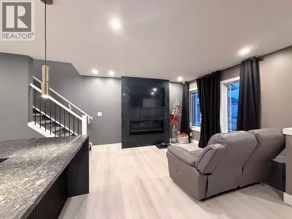 Airdrie, AB T4B5L2,2238 Windbury Greenway SW