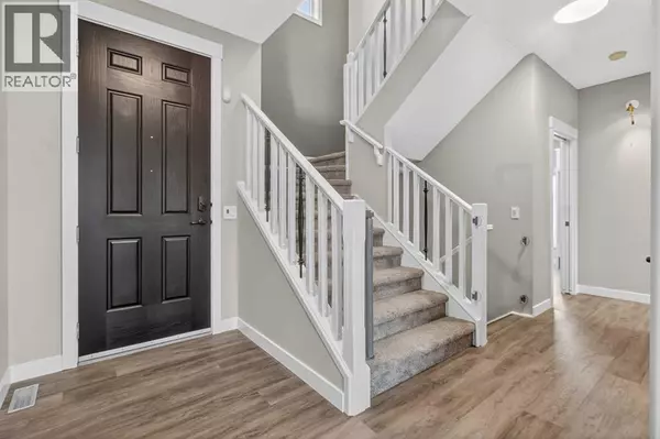 Calgary, AB T2Y5B2,257 Evergreen Plaza SW