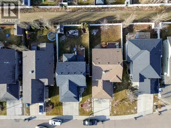 Red Deer, AB T4P0C9,20 Oakfield Close