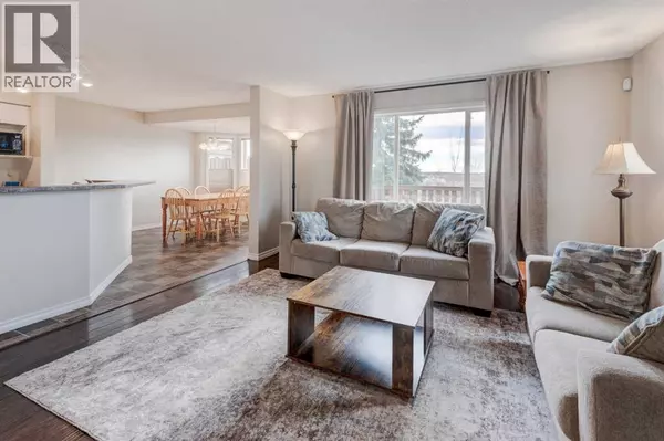 Calgary, AB T3H4W8,45 Cougarstone Place SW