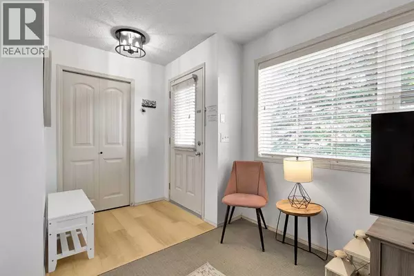 Calgary, AB T3K0K8,101, 120 Panatella Landing NW