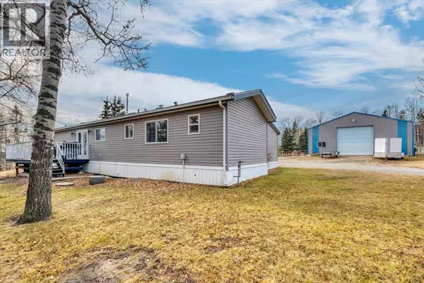 Rural Mountain View County, AB T0M1X0,32140 Range Road 45