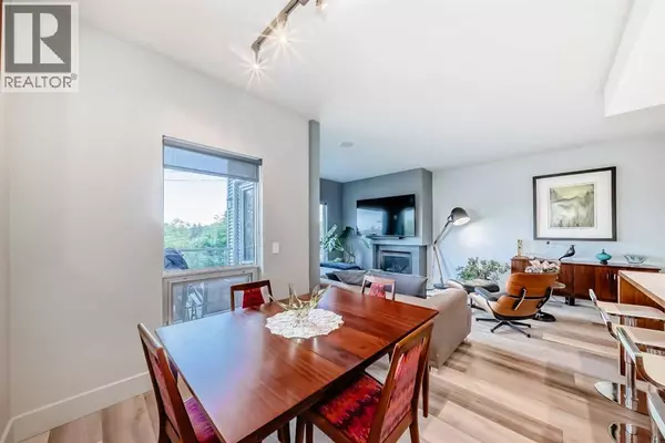 Calgary, AB T2T4M4,201, 2124 17 Street