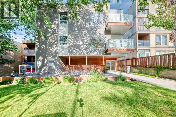 201, 2124 17 Street, Calgary, AB T2T4M4