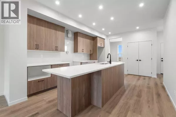 Calgary, AB T3R2J7,49 Annette Landing NW