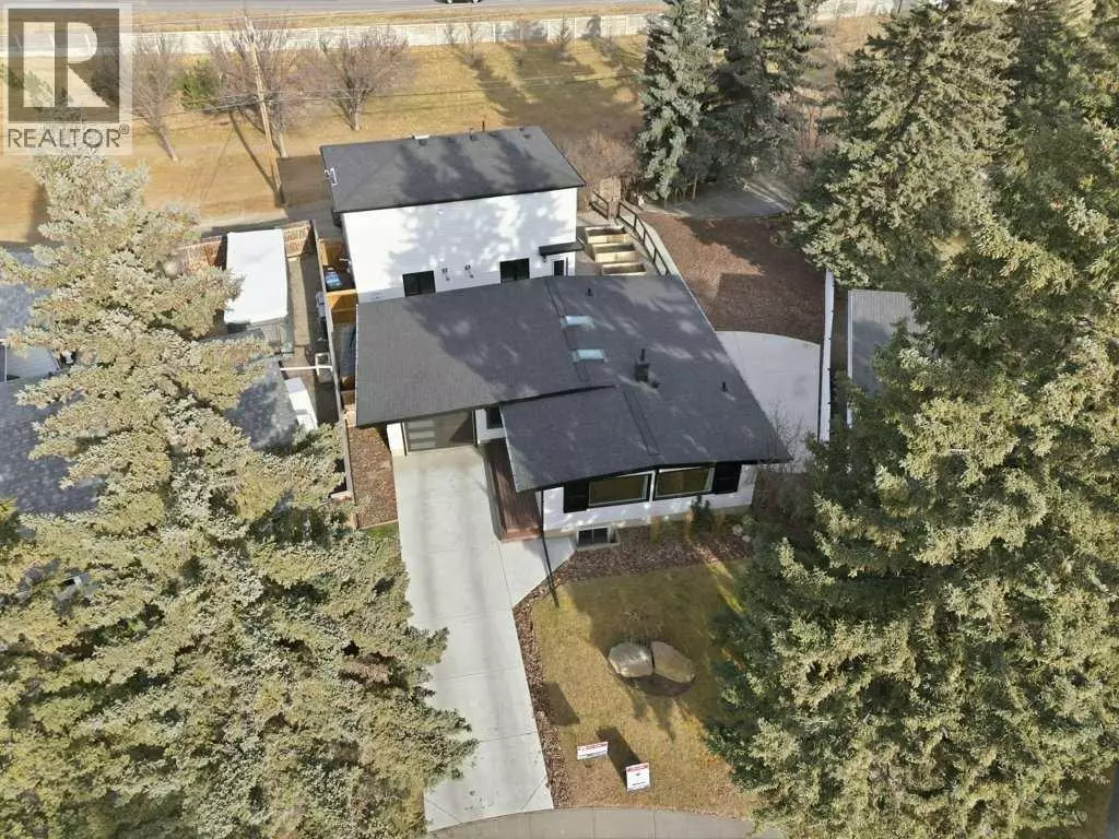 Calgary, AB T3E5W9,3124 Leduc Crescent SW
