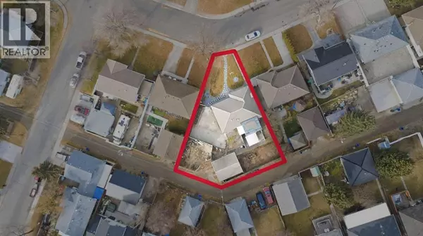 Calgary, AB T2B1R1,2018 Cottonwood Crescent SE