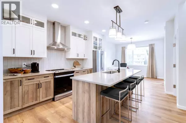 617 Savanna Drive NE, Calgary, AB T3J5P8