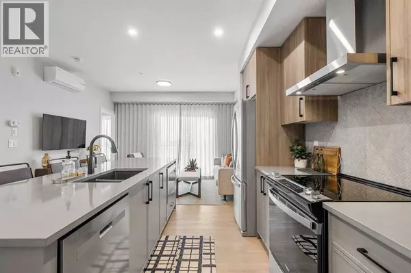 Calgary, AB T3B5X4,2505, 9655 Bowfort Road NW