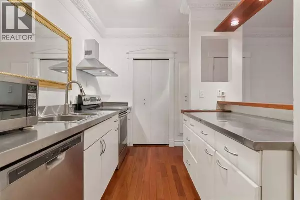 Calgary, AB T2R1R1,111, 1410 2 Street SW