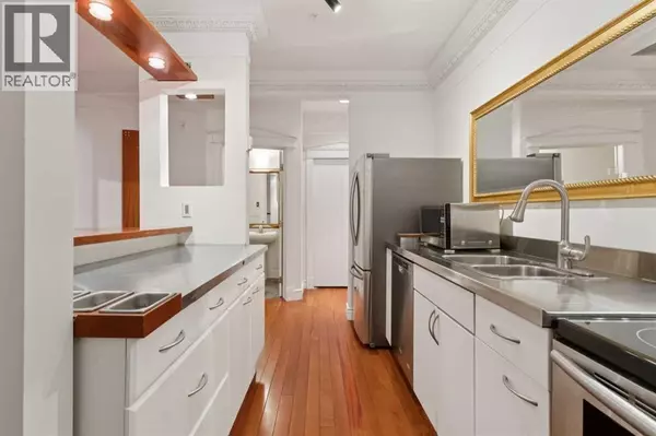 Calgary, AB T2R1R1,111, 1410 2 Street SW