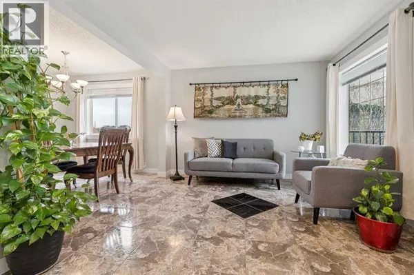 Calgary, AB T2Y3N9,206 Bridlecreek Green SW