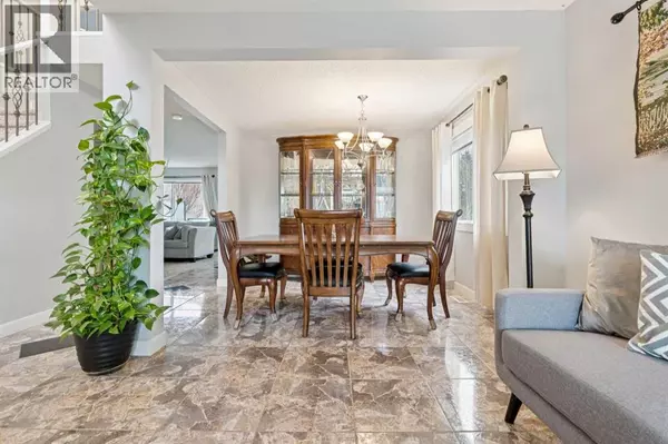 Calgary, AB T2Y3N9,206 Bridlecreek Green SW