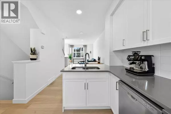 Calgary, AB T2Y0Z8,304, 437 Alpine Avenue SW