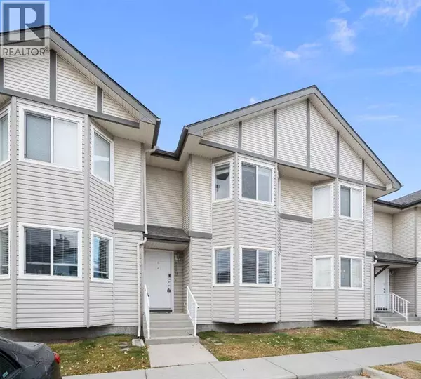 119 Royal Birch Villas NW, Calgary, AB T3G5V2
