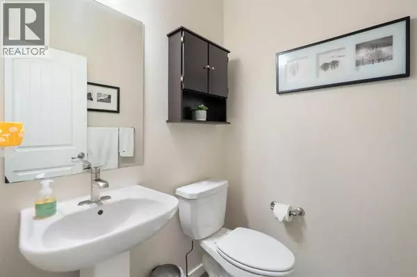 Calgary, AB T3M2A5,13 Marquis Place SE