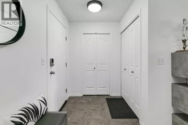 Calgary, AB T2X0N2,312, 428 Chaparral Ravine View SE