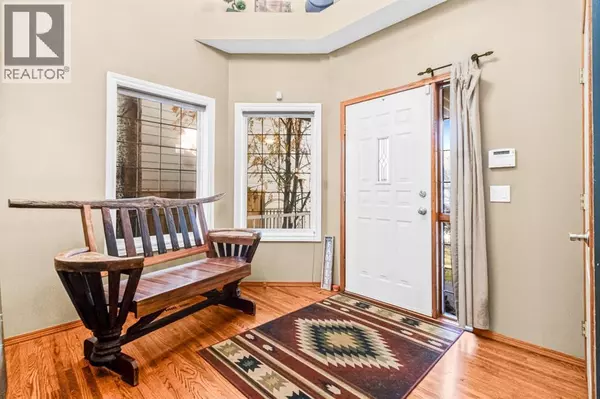 Calgary, AB T2X3K9,18352 Chaparral Street SE