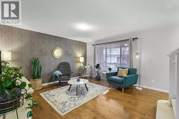 Langdon, AB T0J1X2,25 McKinnon Street NW