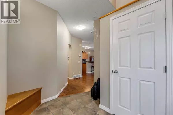 Calgary, AB T2Z4L3,136 Copperfield Close SE