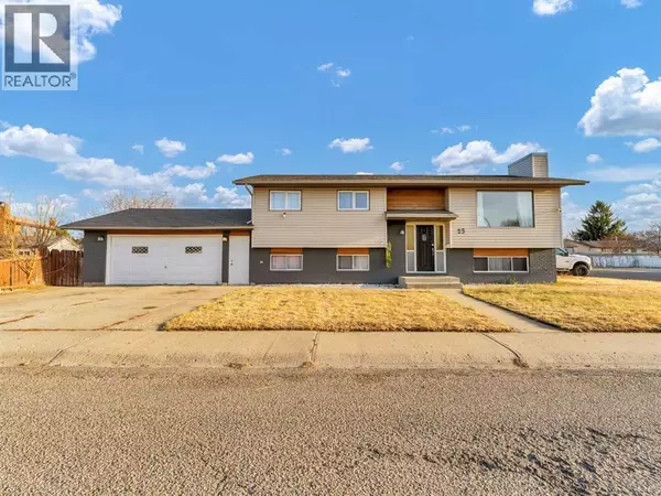 25 Rossmere Avenue SE, Medicine Hat, AB T1B2S8