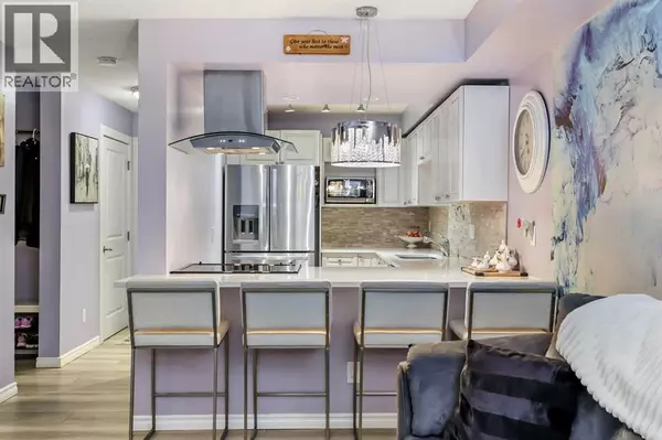 Calgary, AB T2S1P4,114, 2204 1 Street SW