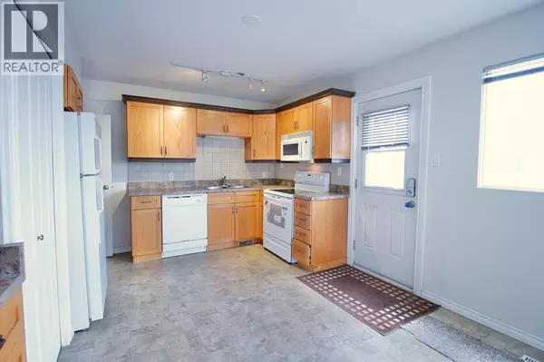 Hinton, AB T7V1B6,13, 126 Hardisty Avenue