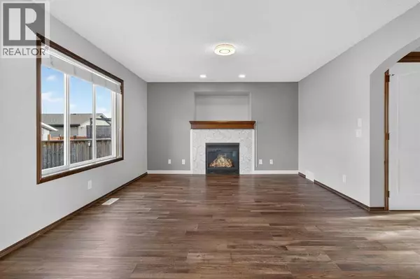 Calgary, AB T2Z4V9,4358 Elgin Avenue SE