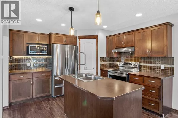 Calgary, AB T2Z4V9,4358 Elgin Avenue SE