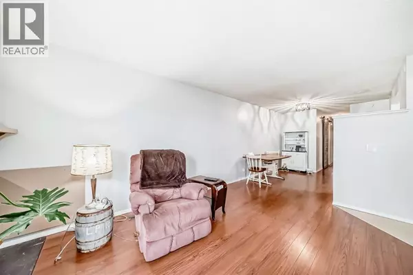 Calgary, AB T2L1Y3,1802, 3500 Varsity Drive NW