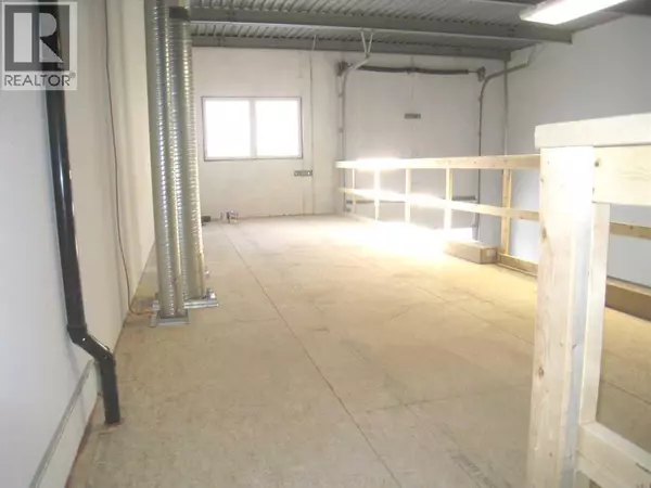 Calgary, AB T2B2X3,40, 4807 32 Street SE