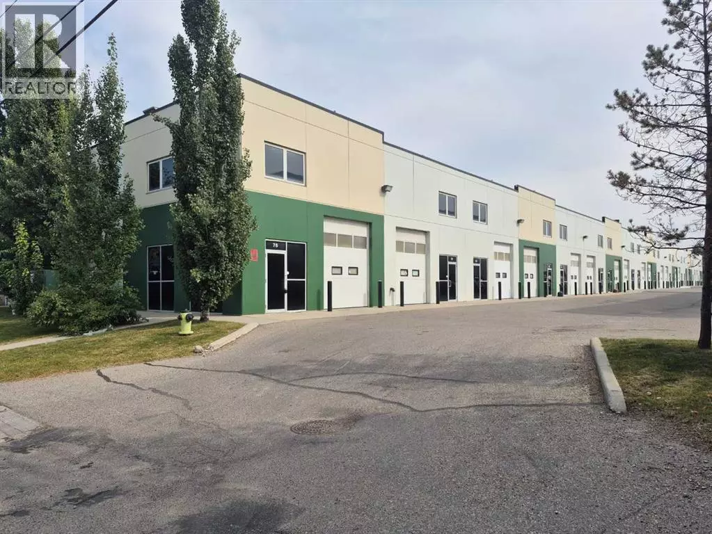 Calgary, AB T2B2X3,40, 4807 32 Street SE