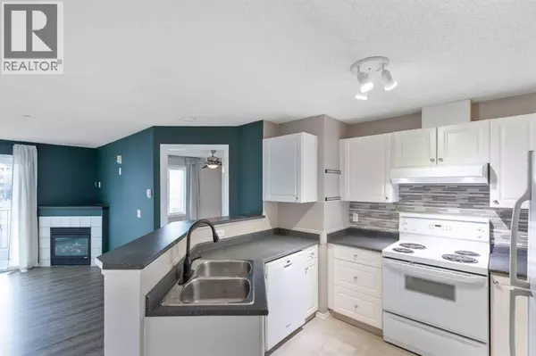 Airdrie, AB T4B2W4,1212, 604 8 Street SW