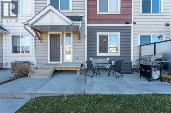 Airdrie, AB T4B4L3,1191 Channelside Drive SW
