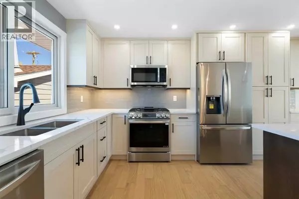 Calgary, AB T2W1N9,924 Canna Crescent SW