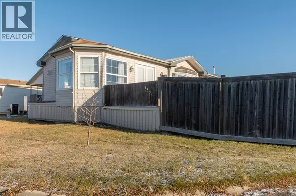 8501 90A Street, Grande Prairie, AB T8X0C8