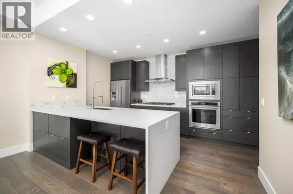 Calgary, AB T3E7Y9,303, 11 Burma Star Road SW